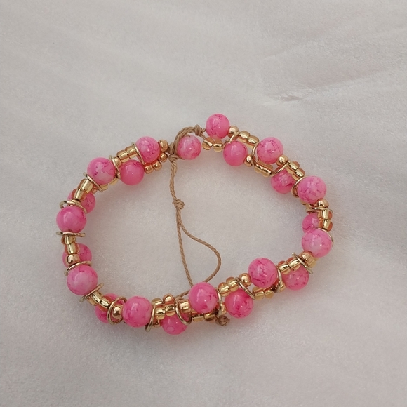 Pink and Gold Beaded Bracelet - Picture 2 of 2